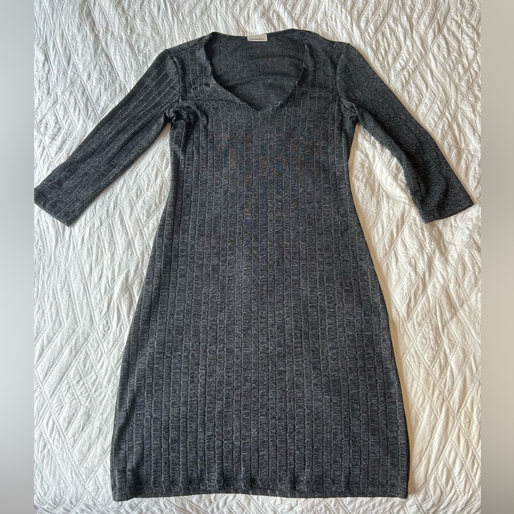 Gray long sleeve dress